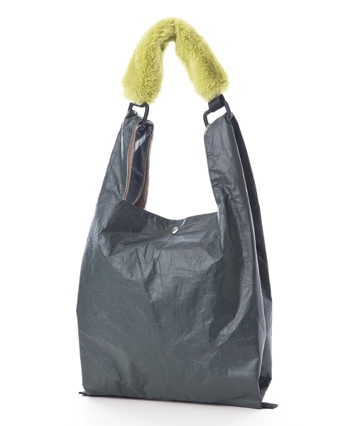 OUTDOOR PRODUCTS(アウトドアプロダクツ)の「【EC限定アイテム】PLATINA TOTE トートバッグ 持ち手がモコモコ(トートバッグ・レディース・グレー/カーキ/ブラウン・FREE)」の5枚目の写真