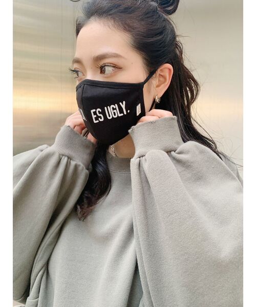 GYDA（ジェイダ）の「GOD LOVES UGLY マスク（マスク・レディース・グレー/ブラック/ピンク/ベージュ・FREE）」の16枚目の写真