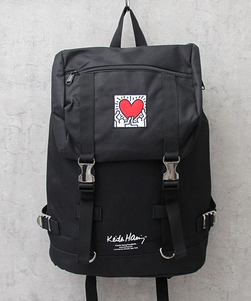 スプリング セール ブラック系その他2 Keith Haring / キースへリング / メタルバックル フラップトップ バックパック / リュック / 大容量 スプリング セール ブラック系その他2 Keith Haring / キースへリング / メタルバックル フラップトップ バックパック / リュック / 大容量