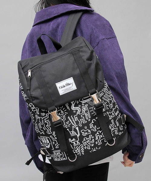 スプリング セール ブラック系その他2 Keith Haring / キースへリング / メタルバックル フラップトップ バックパック / リュック / 大容量 スプリング セール ブラック系その他2 Keith Haring / キースへリング / メタルバックル フラップトップ バックパック / リュック / 大容量