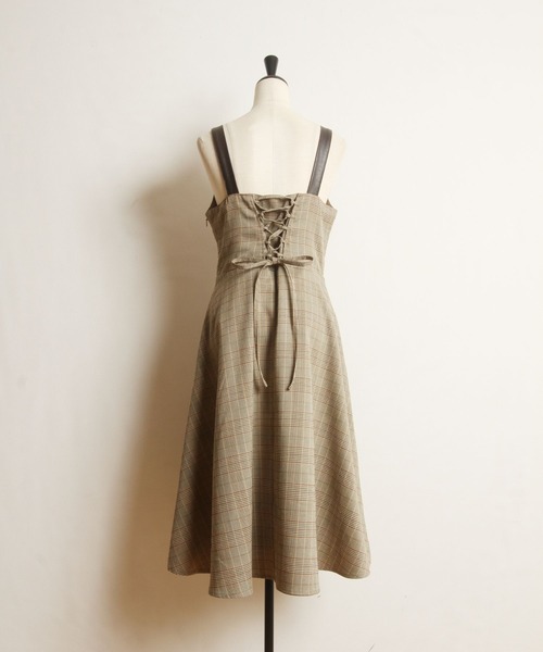 tocco closet（トッコ クローゼット）の「後ろレースアップデザイン 
