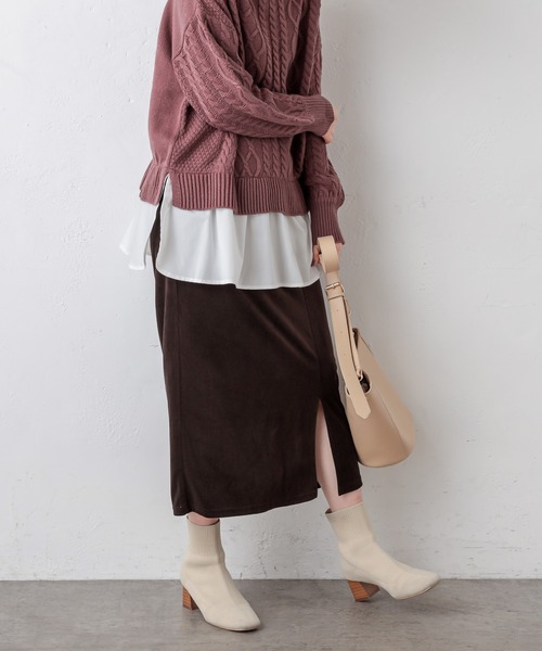 natural couture（ナチュラルクチュール）の「サイドスリットタイトスカート（スカート・レディース・ライトベージュ/ピンク/ブルー/ダークブラウン・FREE）」の2枚目の写真