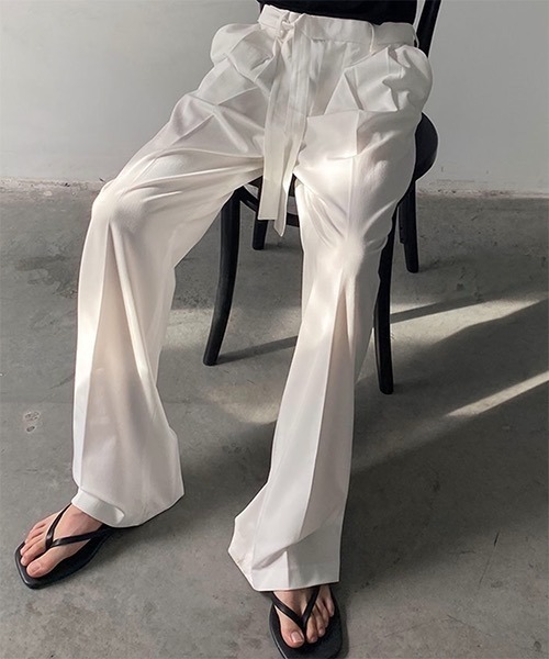 WESTBOY(ウエストボーイ)の「【COLN】Slacks Big Silhouette Flare Cut Two Tuck(スラックス・メンズ・ブラック/ホワイト・M/XL/L)」の10枚目の写真