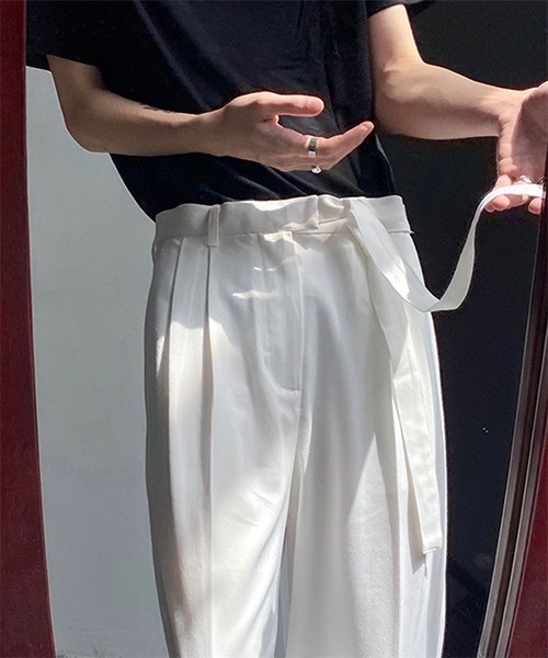 WESTBOY(ウエストボーイ)の「【COLN】Slacks Big Silhouette Flare Cut Two Tuck(スラックス・メンズ・ブラック/ホワイト・M/XL/L)」の16枚目の写真