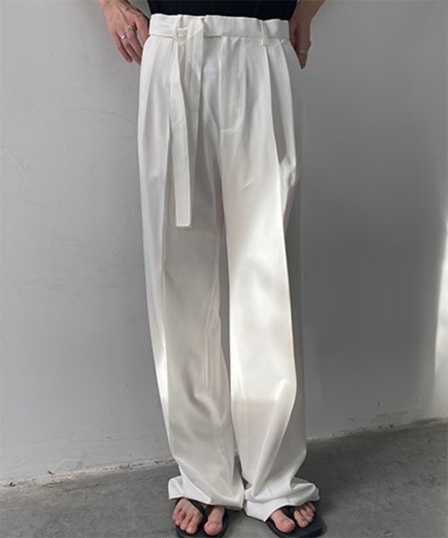 WESTBOY(ウエストボーイ)の「【COLN】Slacks Big Silhouette Flare Cut Two Tuck(スラックス・メンズ・ブラック/ホワイト・M/XL/L)」の6枚目の写真