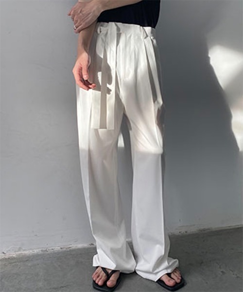 WESTBOY(ウエストボーイ)の「【COLN】Slacks Big Silhouette Flare Cut Two Tuck(スラックス・メンズ・ブラック/ホワイト・M/XL/L)」の11枚目の写真