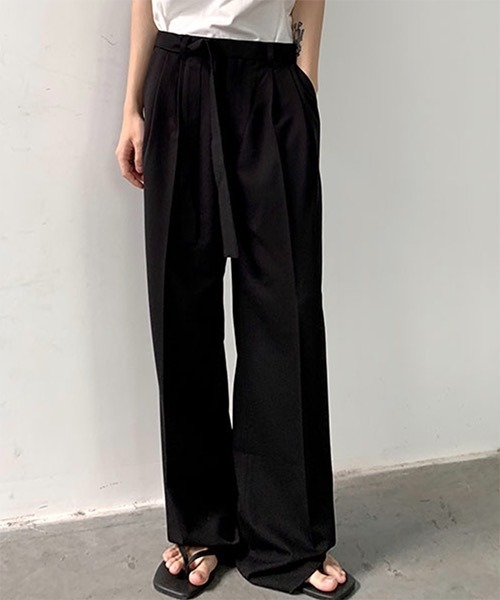 WESTBOY(ウエストボーイ)の「【COLN】Slacks Big Silhouette Flare Cut Two Tuck(スラックス・メンズ・ブラック/ホワイト・M/XL/L)」の19枚目の写真