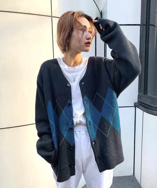 WHO'S WHO gallery（フーズフーギャラリー）の「【KOOKY'N/クーキー】S/S アーガイルカーディガン（カーディガン/ボレロ・メンズ・ブラック/ネイビー/グレー・FREE）」の2枚目の写真
