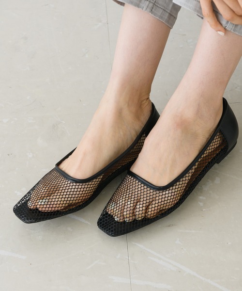 KATHARINE ROSS（キャサリンロス）の「【KATHARINE ROSS】メッシュフラットパンプス（パンプス・レディース・グレー/ブラック・LARGE/MEDIUM/SMALL/X-LARGE）」の2枚目の写真