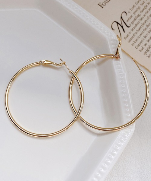 juweel（ユウェル）の「フープピアス（ピアス（両耳用）・レディース・ゴールド系3/ゴールド系5/シルバー系2/シルバー系5/シルバー系3/シルバー系4/シルバー系1/ゴールド系2/ゴールド系6/ゴールド系4/ゴールド系1・4/6/7/5/3/2）」の9枚目の写真