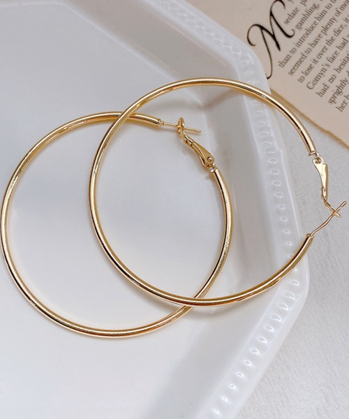 juweel（ユウェル）の「フープピアス（ピアス（両耳用）・レディース・ゴールド系3/ゴールド系5/シルバー系2/シルバー系5/シルバー系3/シルバー系4/シルバー系1/ゴールド系2/ゴールド系6/ゴールド系4/ゴールド系1・4/6/7/5/3/2）」の10枚目の写真