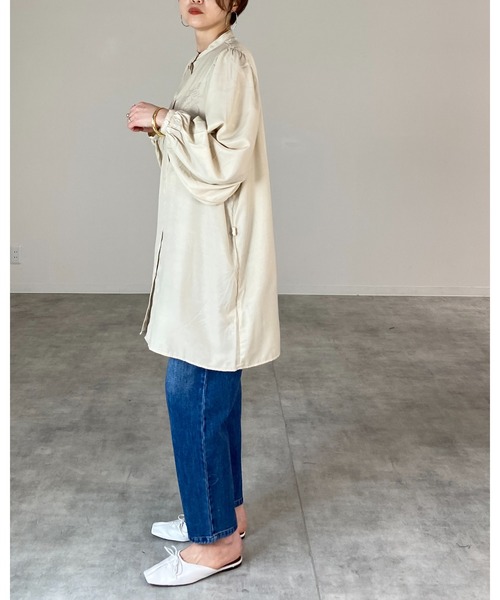 She's Closet（シーズクローゼット）の「刺繍入りバンドカラーチュニックブラウス（チュニック・レディース・オリーブ/アイボリー/ダークブルー・FREE）」の9枚目の写真