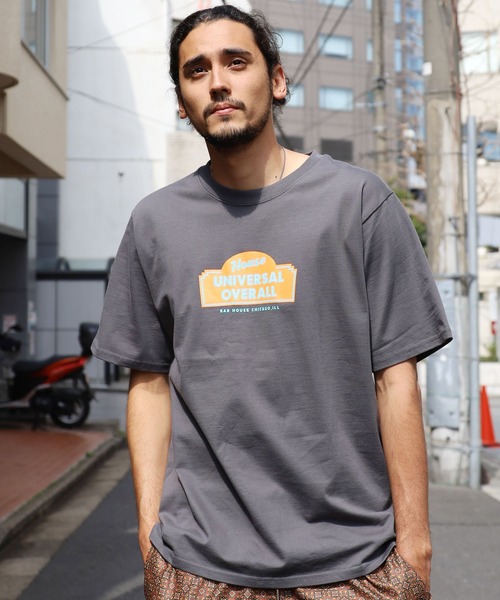 UNIVERSAL OVERALL(ユニバーサルオーバーオール)の「UNIVERSAL OVERALL/ユニバーサルオーバーオール SALOON GRAPHIC TEE 半袖Tシャツ(Tシャツ/カットソー・メンズ・チャコール/ホワイト/グレー/ラベンダー・L/M/XL)」の20枚目の写真