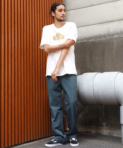 UNIVERSAL OVERALL(ユニバーサルオーバーオール)の「UNIVERSAL OVERALL/ユニバーサルオーバーオール SALOON GRAPHIC TEE 半袖Tシャツ(Tシャツ/カットソー・メンズ・チャコール/ホワイト/グレー/ラベンダー・L/M/XL)」の11枚目の写真