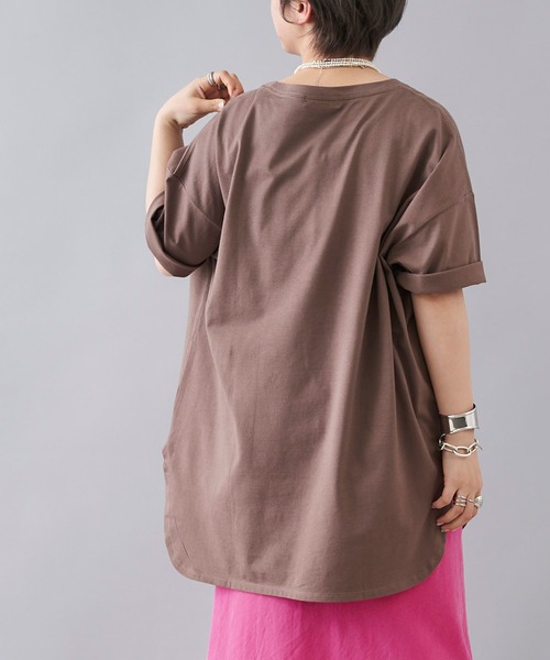 DouDou(ドゥドゥ)の「【新色追加】5分袖ビッグT(Tシャツ/カットソー・レディース・アイボリー/チャコールグレー/ホワイト/モカ/ブラウン/ピンク/ミント・FREE)」の5枚目の写真