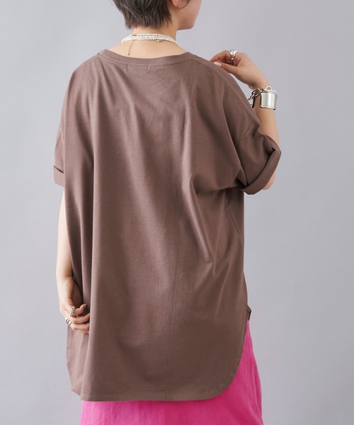 DouDou(ドゥドゥ)の「【新色追加】5分袖ビッグT(Tシャツ/カットソー・レディース・アイボリー/チャコールグレー/ホワイト/モカ/ブラウン/ピンク/ミント・FREE)」の16枚目の写真