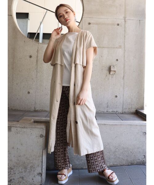 MURUA(ムルーア)の「リネンタッチロングベスト(ベスト・レディース・ベージュ/カーキ・FREE)」の5枚目の写真