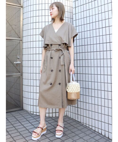 MURUA(ムルーア)の「リネンタッチロングベスト(ベスト・レディース・ベージュ/カーキ・FREE)」の7枚目の写真