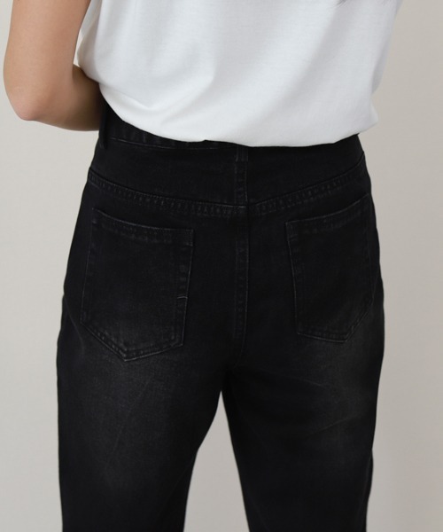 La-gemme(ラジェム)の「サイドスリットデニムパンツ(デニムパンツ・レディース・インディゴブルー/ホワイト/ブラック・M/L)」の8枚目の写真