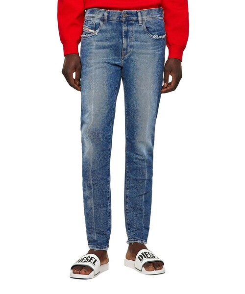 DIESEL（ディーゼル）の「DIESEL FW21 メンズ  スリム ブルーデニム（デニムパンツ・メンズ・ブルー・36inch/31inch/26inch/34inch/27inch/32inch/30inch/33inch/28inch/29inch）」の2枚目の写真