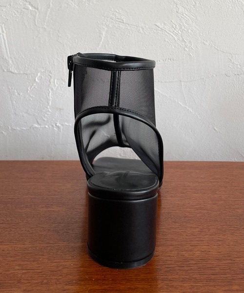 CAPRICIEUX LE'MAGE(カプリシューレマージュ)の「チュールサンダルブーツ(サンダル・レディース・ブラック/ベージュ・38/37)」の19枚目の写真