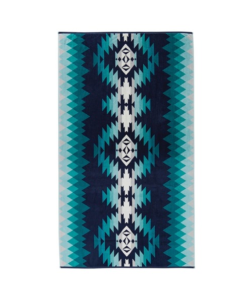 PENDLETON（ペンドルトン）の「OVERSIZED JACQUARD TOWEL（タオル・メンズ・コーラル/レッド/ダークグレー/ブラック系その他/ブラック系その他3/ベージュ系その他3/ネイビー/ライトグレー/ブラック/グレー系その他/ブラウン系その他2/ベージュ系その他2/ブルー系その他/ブラウン/タン/その他2/ベージュ系その他/ブラック系その他4/グレー/アクア/ブラウン系その他/その他1/グリーン系その他/ブラック×ホワイト/その他4/ベージュ系その他5/ベージュ系その他4/ターコイズブルー・ONE SIZE）」の21枚目の写真