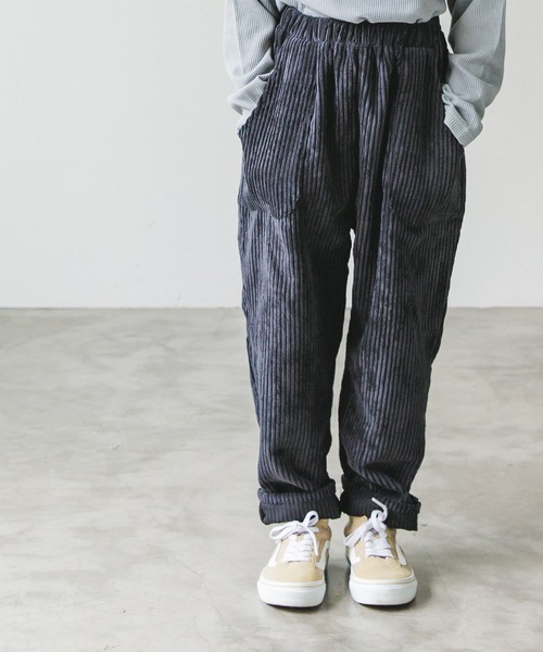 pairmanon(ペアマノン)の「ユニセックスサルエル風コーデュロイ10分丈パンツ(その他パンツ・キッズ・グレー/モカ/ブラック/カーキ/ラベンダー/ネイビー・120/130/110/140/100/150/90)」の2枚目の写真