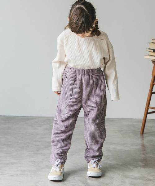 pairmanon(ペアマノン)の「ユニセックスサルエル風コーデュロイ10分丈パンツ(その他パンツ・キッズ・グレー/モカ/ブラック/カーキ/ラベンダー/ネイビー・120/130/110/140/100/150/90)」の20枚目の写真