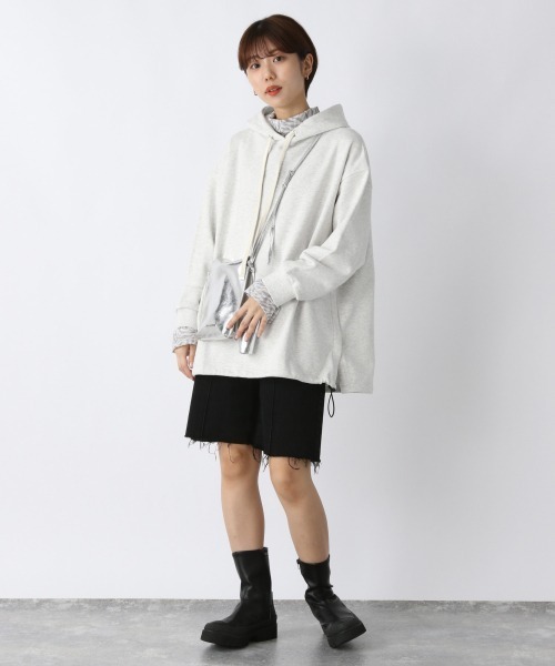 JEANASIS(ジーナシス)の「スソドロストウラケフーディ/959377(パーカー・レディース・ブラック/グレー/オフホワイト・FREE)」の16枚目の写真