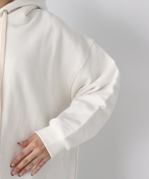 JEANASIS(ジーナシス)の「スソドロストウラケフーディ/959377(パーカー・レディース・ブラック/グレー/オフホワイト・FREE)」の21枚目の写真