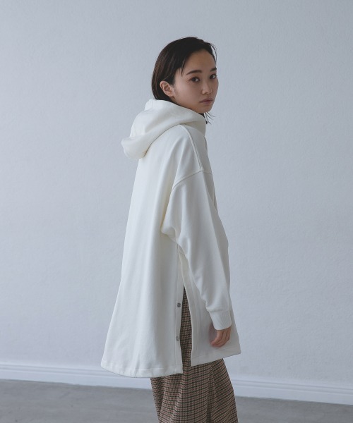 JEANASIS(ジーナシス)の「スソドロストウラケフーディ/959377(パーカー・レディース・ブラック/グレー/オフホワイト・FREE)」の5枚目の写真