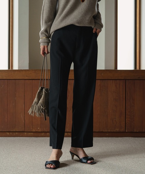 LOUNGEDRESS（ラウンジドレス）の「ストレートパンツ