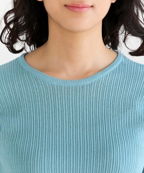 Bou Jeloud（ブージュルード）の「ベーシックリブニットＴシャツ（ニット/セーター・レディース・ブルー/マスタード・FREE）」の3枚目の写真