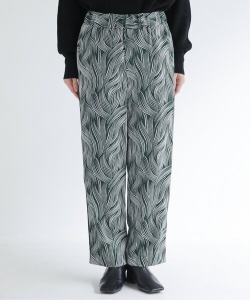 MJUKA.（ミューカ）の「MODERN LINE PATTARNパンツ（その他パンツ・レディース・ネイビー系/グリーン系・FREE）」の14枚目の写真