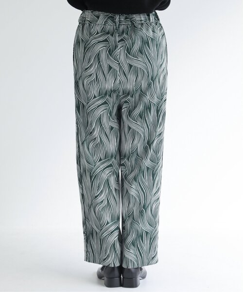 MJUKA.（ミューカ）の「MODERN LINE PATTARNパンツ（その他パンツ・レディース・ネイビー系/グリーン系・FREE）」の16枚目の写真