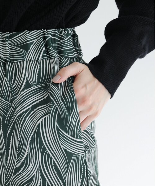 MJUKA.（ミューカ）の「MODERN LINE PATTARNパンツ（その他パンツ・レディース・ネイビー系/グリーン系・FREE）」の20枚目の写真