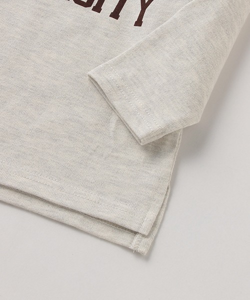petit main（プティマイン）の「【オーガニック】カレッジロゴロンT（Tシャツ/カットソー・キッズ・オフホワイト/チャコール/キャメル/グリーン・100cm/90cm/80ｃｍ/130cm/120cm/110cm）」の11枚目の写真
