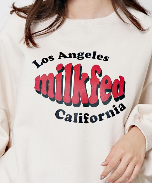 MILKFED.（ミルクフェド）の「VOLUME SLEEVE SWEAT TOP（スウェット・レディース・オフホワイト/オリーブ/ネイビー・ONE SIZE）」の19枚目の写真