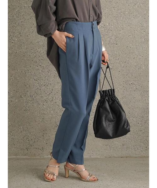 AMERICAN HOLIC(アメリカンホリック)の「フロントタックスリムテーパードパンツ(その他パンツ・レディース・ブラック/ブルー/アイボリー/モカ・S/M/L/XS)」の15枚目の写真