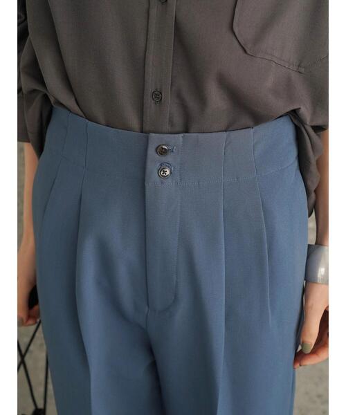 AMERICAN HOLIC(アメリカンホリック)の「フロントタックスリムテーパードパンツ(その他パンツ・レディース・ブラック/ブルー/アイボリー/モカ・S/M/L/XS)」の17枚目の写真