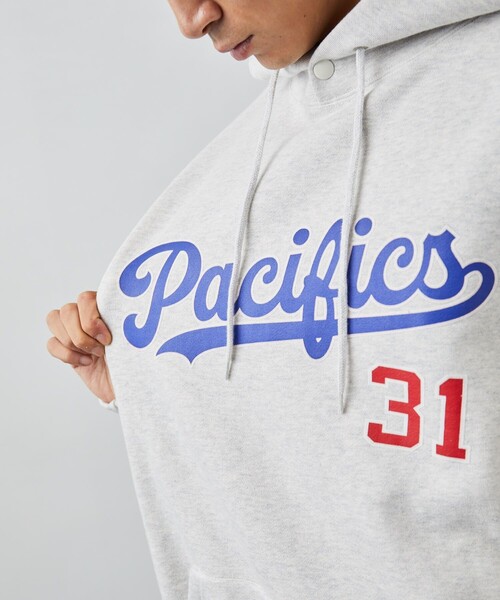 Russell Athletic（ラッセルアスレティック）の「RUSSELL ATHLETIC/ラッセルアスレチック 別注 BASEBALL COLLECTION 裏起毛スウェットフーディ（スウェット・メンズ・ブラック/ネイビー/グレー/グリーン・SMALL/MEDIUM/LARGE）」の11枚目の写真