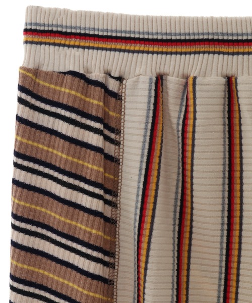 Candy Stripper（キャンディストリッパー）の「RANDOM RIB BORDER EASY FLARE パンツ（その他パンツ・レディース・ベージュ系その他/ブラック/ピンク系その他・2）」の9枚目の写真