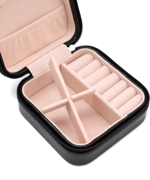 VitaFelice（ヴィータフェリーチェ）の「携帯用ジュエリーケース（収納グッズ・レディース・ピンク/ホワイト/ブラック・FREE）」の5枚目の写真