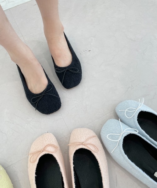 by muni:r（バイ ムニール）の「リボン ラウンドト フラット シューズ（バレエシューズ・レディース・スカイブルー/ブラック/ピンク/イエロー/アイボリー・23.0cm/24.0cm/25.0cm）」の19枚目の写真