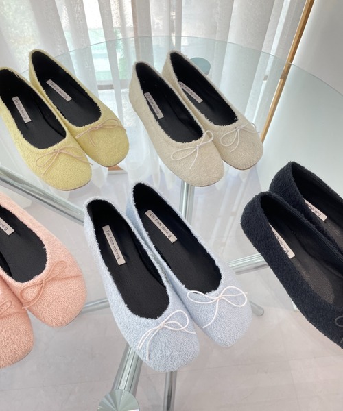 by muni:r（バイ ムニール）の「リボン ラウンドト フラット シューズ（バレエシューズ・レディース・スカイブルー/ブラック/ピンク/イエロー/アイボリー・23.0cm/24.0cm/25.0cm）」の15枚目の写真