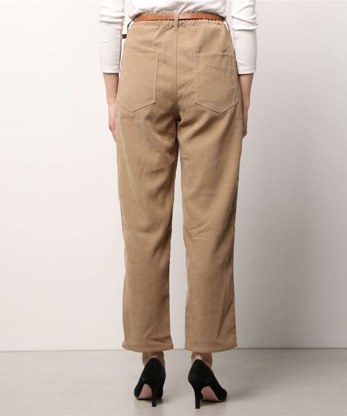 Howdy Marie（ハウディ―マリー）の「ペグトップタックパンツ（その他パンツ・レディース・ネイビー/ベージュ/ブラウン・M/L）」の5枚目の写真