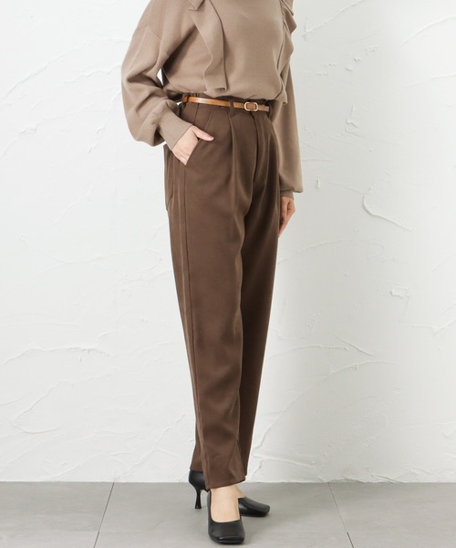 Howdy Marie（ハウディ―マリー）の「ペグトップタックパンツ（その他パンツ・レディース・ネイビー/ベージュ/ブラウン・M/L）」の16枚目の写真