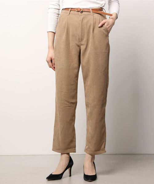 Howdy Marie（ハウディ―マリー）の「ペグトップタックパンツ（その他パンツ・レディース・ネイビー/ベージュ/ブラウン・M/L）」の12枚目の写真