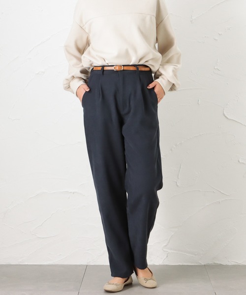 Howdy Marie（ハウディ―マリー）の「ペグトップタックパンツ（その他パンツ・レディース・ネイビー/ベージュ/ブラウン・M/L）」の6枚目の写真