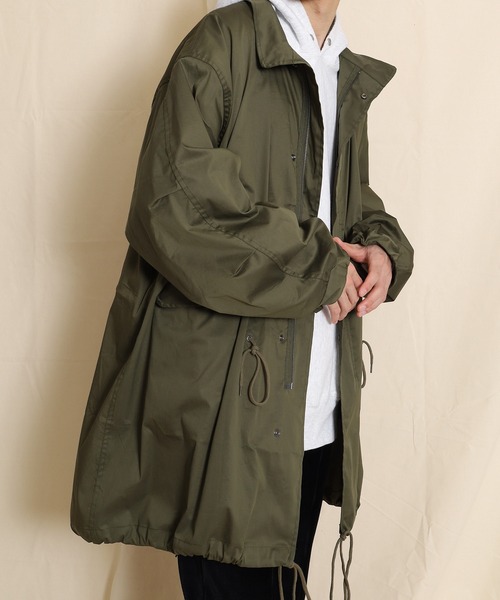 SPINNS(スピンズ)の「ビッグシルエットM-65 ノーカラーモッズコート(モッズコート・メンズ・ブラック/カーキ・ONESIZE)」の11枚目の写真